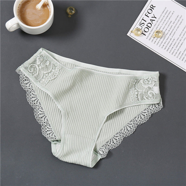 Pure Color Comfortable Plus Size Ladies Soft Underwear Green2
