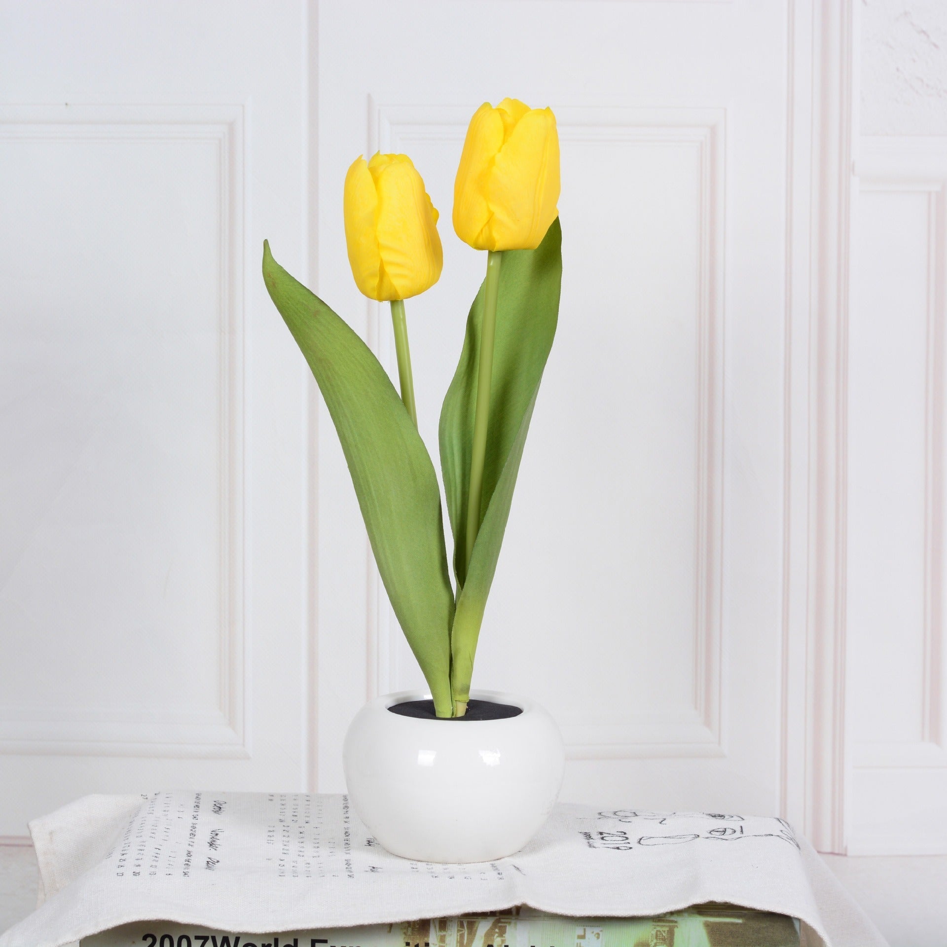 LED Tulip Flower Night Light Artificial Flowerpot Potted Plant Landscape Table Lamp Yellow 2heads Battery