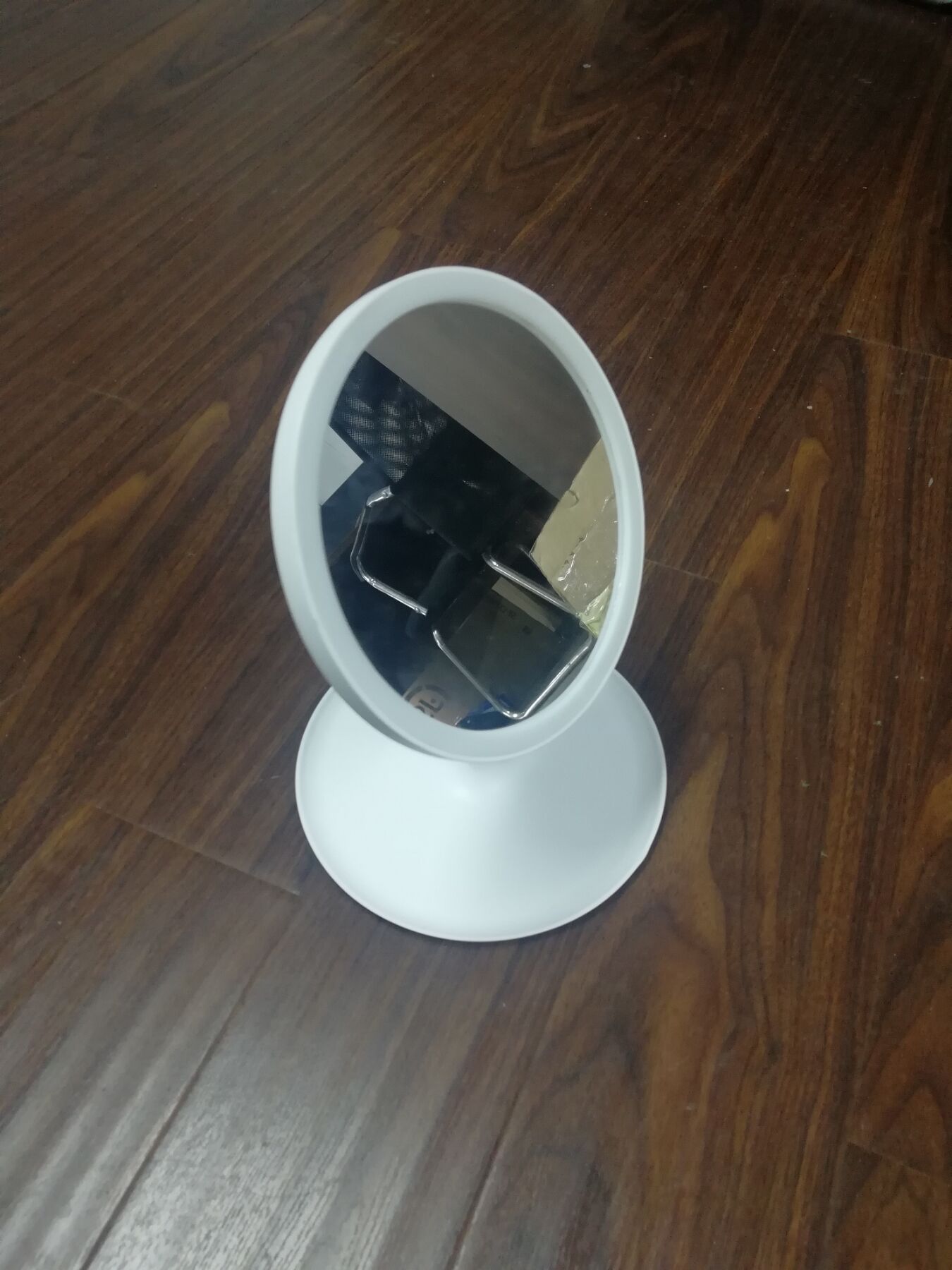 Hot-Selling Makeup Mirror Led Light Mirror White USB