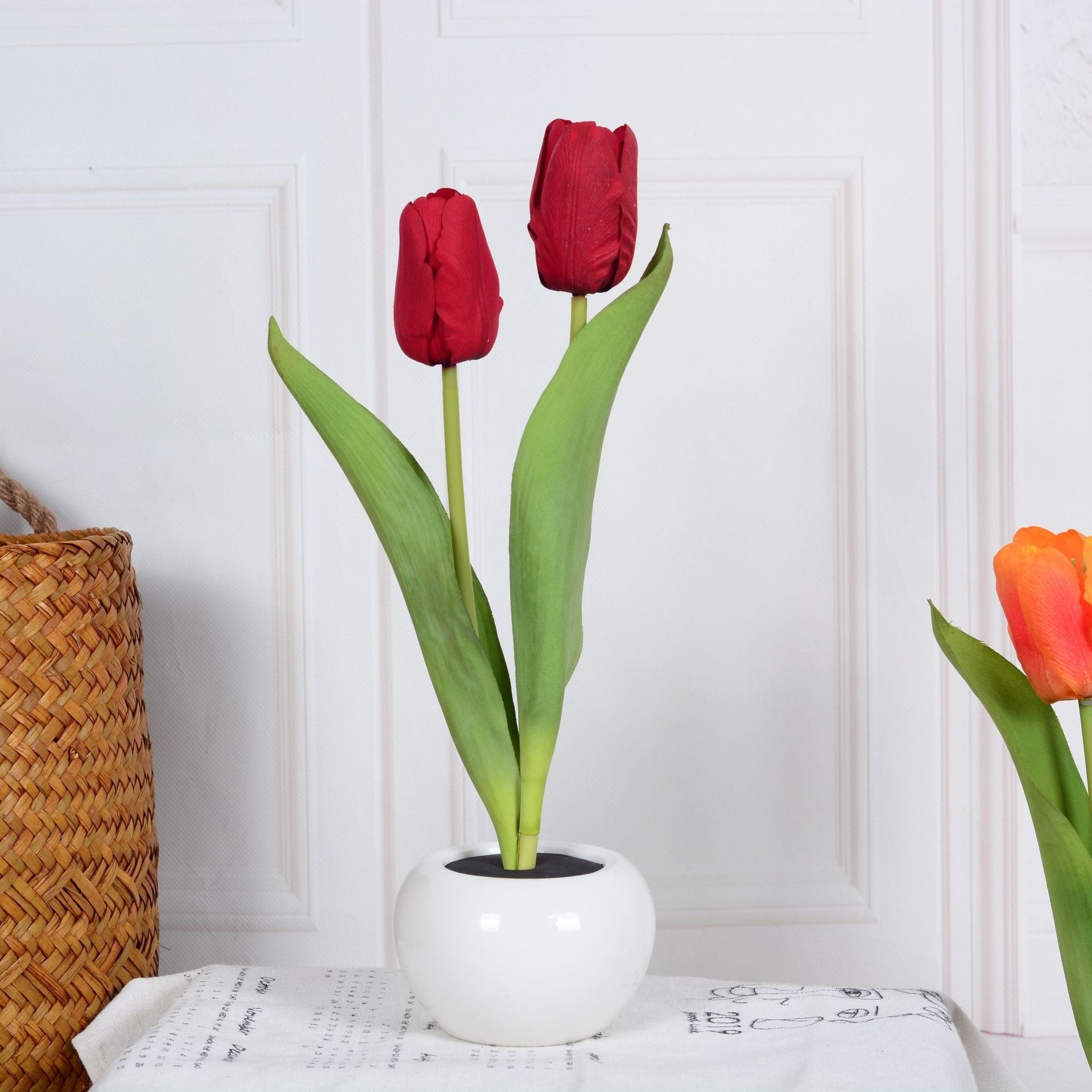 LED Tulip Flower Night Light Artificial Flowerpot Potted Plant Landscape Table Lamp Red 2heads Battery